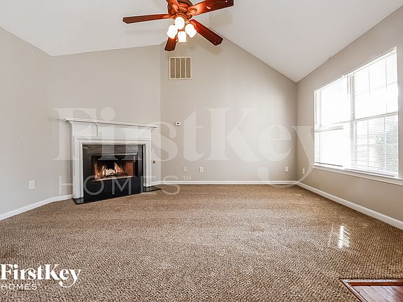 2nd image of 200 Misty Ridge Trl