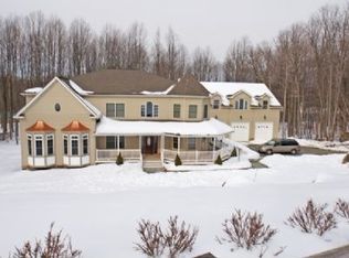 16 Woodfield Rd, Green Township, NJ 07821