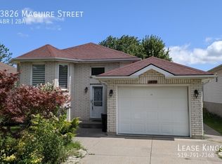 3826 Maguire St, Windsor, ON N9E 4T2