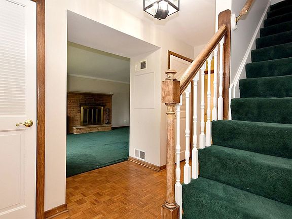 2nd image of 8806 Hillside Dr