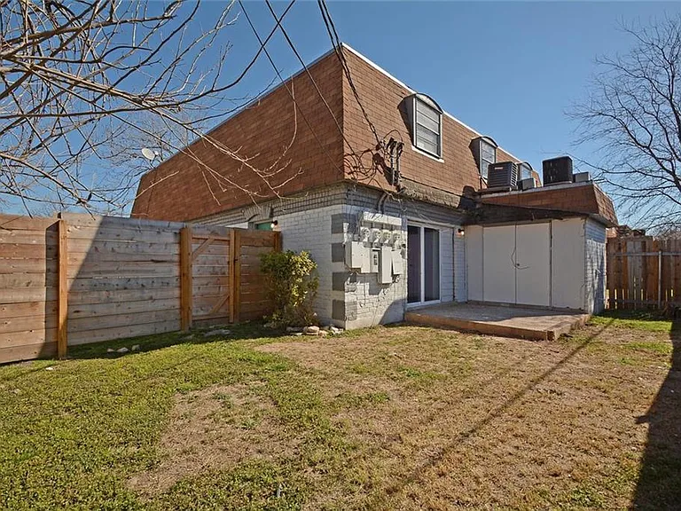 1825 Wooten Park Dr #101 — Photo 18