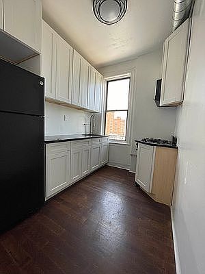 1st image of 698 Willoughby Ave #18A
