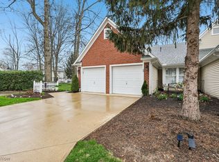 31825 Bayview Dr Unit 89, Avon Lake, OH