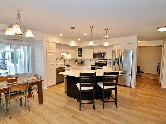 2nd image of 2651 NW Barry Rd Unit 218