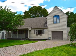 571 E Earl Ct, Toms River, NJ 08753