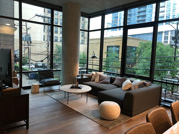 2nd image of 1455 S Wabash Ave #215