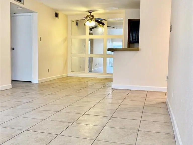 10202 Forum Park Dr #286 — Photo 3