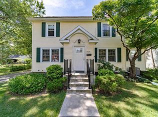 1528 E Madison St, South Bend, IN 46617