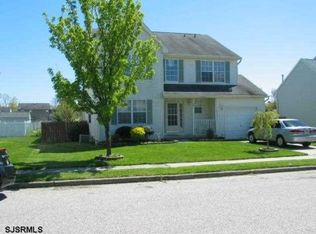 35 Patriot Walk, Egg Harbor Township, NJ 08234