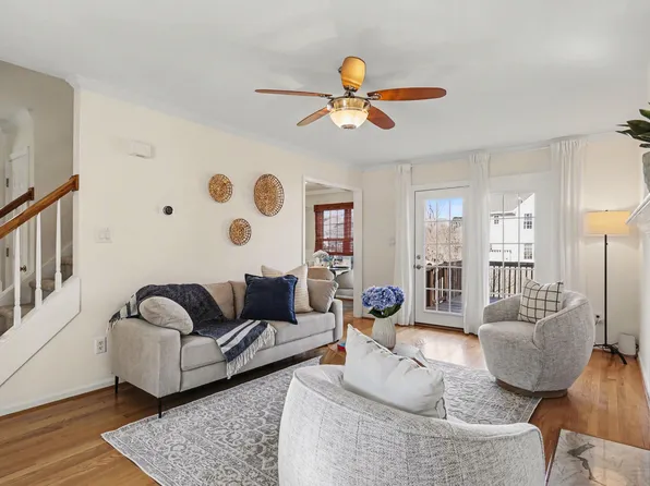 113 Crossfire Rd, Holly Springs, NC 27540