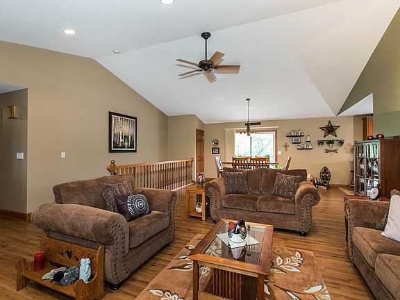3rd image of 10226 Higley Dr