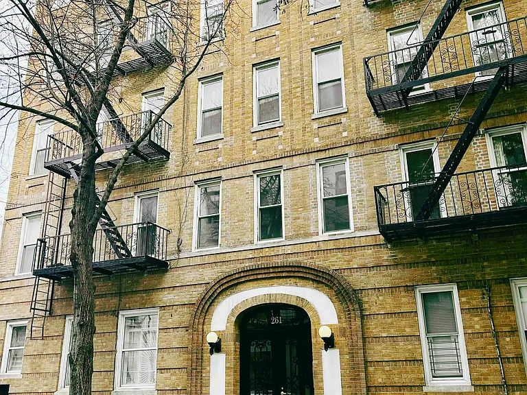 261 W 22nd St #12A14 — Photo 13