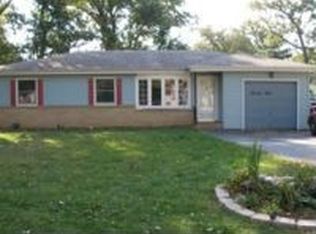 23 Marquette Rd, Machesney Park, IL 61115