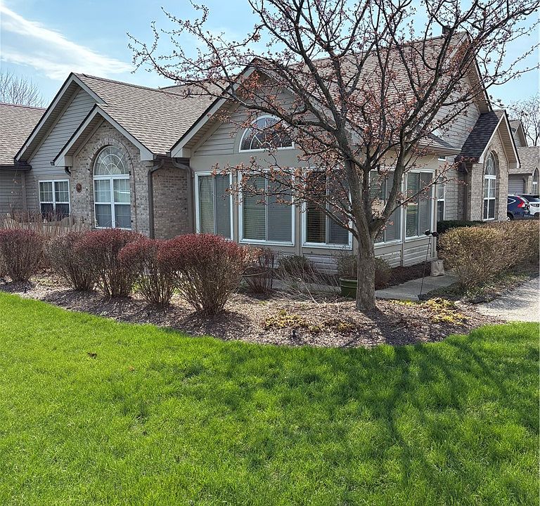 1st image of 2151 Willow Run Cir