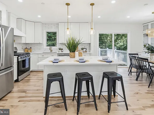 3 Belhaven Ct, Severna Park, MD 21146