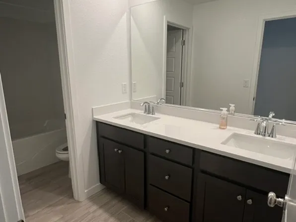 1416 Algodon Rd, Plumas Lake, CA 95961