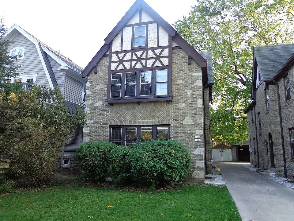 2 duplexes for sale