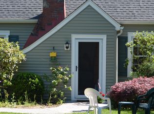 3704 Hampton Brook Dr, Hamburg, NY 14075