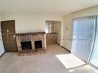 20 N 10th Ave #15269153, Hiawatha, IA 52233