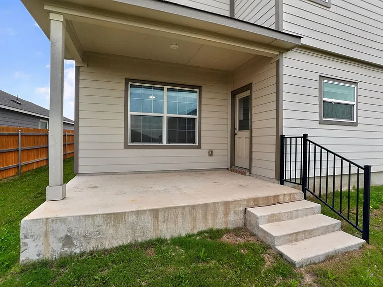 412 Perfect World Loop — Photo 14