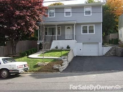 1st image of 46 S Stone Ave