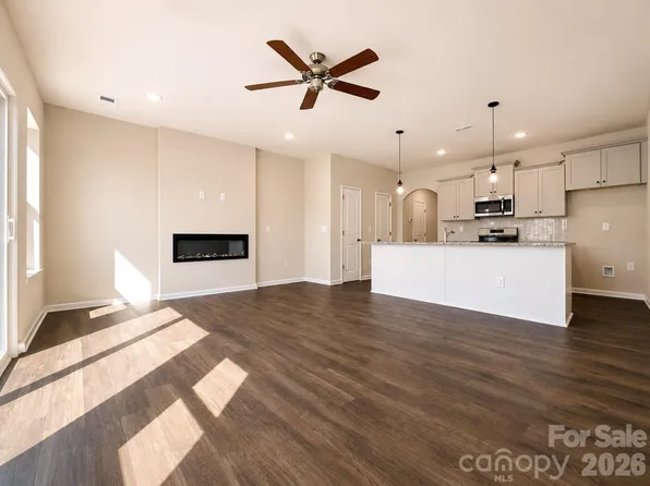 5929 Wallace Ave, Charlotte, NC 28227
