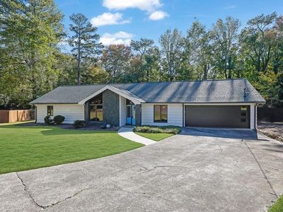 1300 Chipping Ct, Roswell, GA, 30076