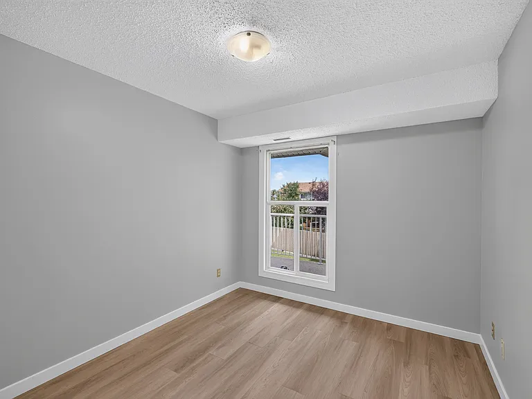 2314 151st Ave NW — Photo 16