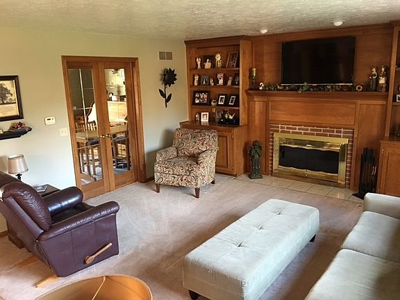 5th image of 52393 Connaughton Ct