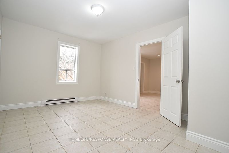 Toronto House for rent - 4 Bedrooms — photo 4