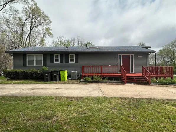 15609 Kay Ave, Belton, MO 64012