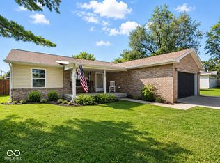 1325 S Noble St, Shelbyville, IN 46176