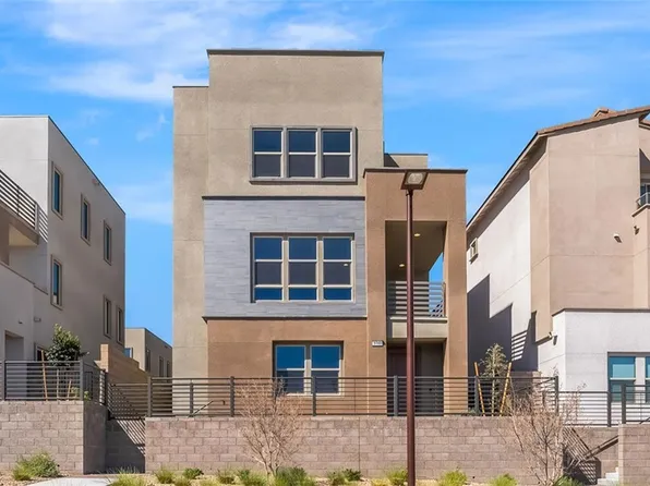 1741 N Desert Foothills Dr, Las Vegas, NV 89138