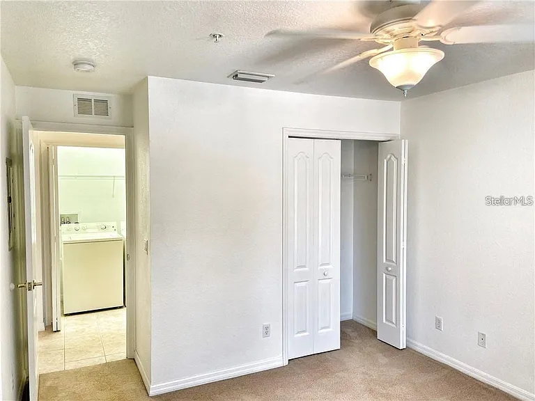 915 Fairwaycove Ln #208 — Photo 20