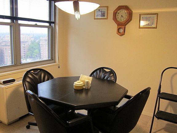 4th image of 7025 Yellowstone Blvd APT 14N