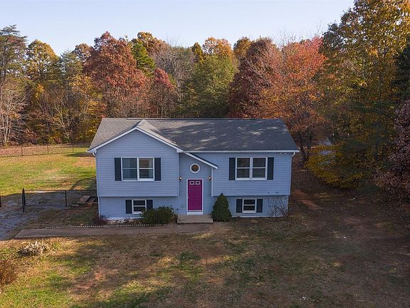 2nd image of 414 Leonard Ln