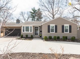 3501 W 71st St, Prairie Village, KS 66208