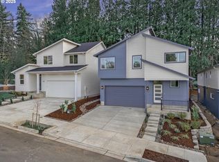 284 NW Mawrcrest Ave, Gresham, OR