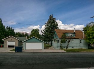 300 E Castle St, Mount Shasta, CA 96067