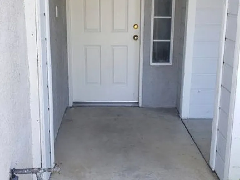 8503 Winlock St — Photo 2