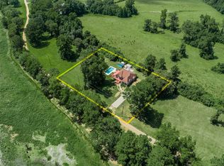 401 Farmer Dr, Shepherd, TX 77371