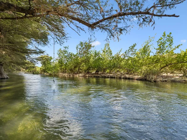 COMANCHE TRL Comanche Path LOT 25, Bandera, TX 78003
