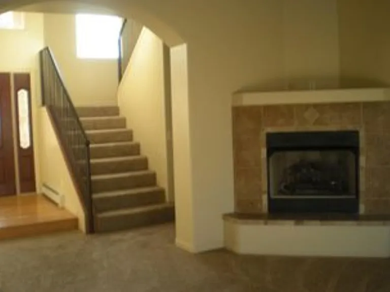 410 Mirada Ct — Photo 8