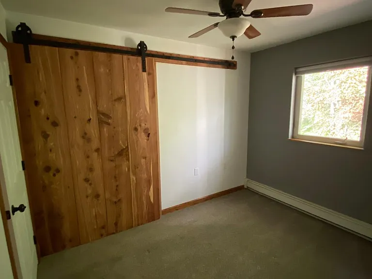 2700 Roland Rd — Photo 20