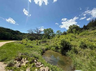 8244 Creek Crossing Ct, Galena, IL 61036