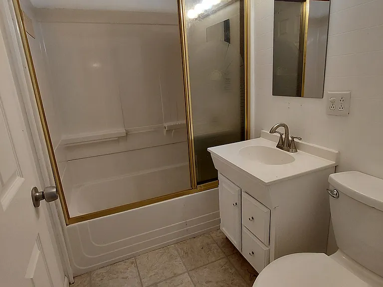 1N742 Forest Ave — Photo 8