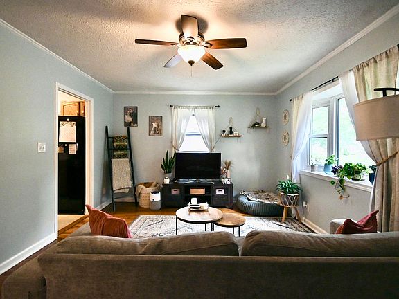 3rd image of 1209 S 14th St