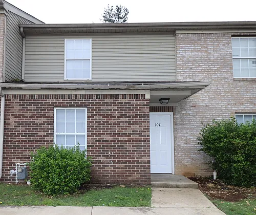 107 Floyd Ct Photo 1