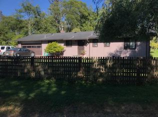 2459 Goldfinch Ln, McKinleyville, CA 95519