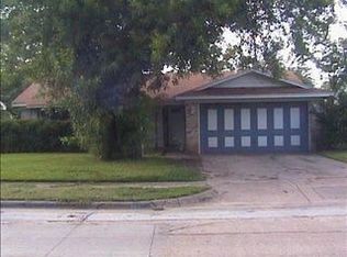 822 Bay Shore Dr, Garland, TX 75040